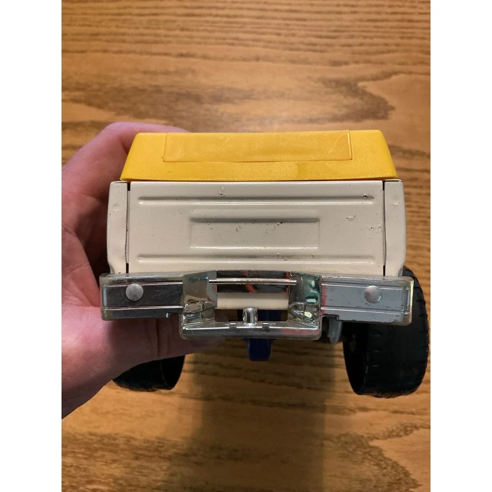Vintage Nylint NAPA Auto Parts Pressed Steel Toy Truck Lights and Sound White